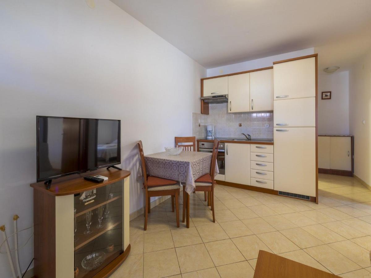 Apartments Dino ซริกเวนิซา ภายนอก รูปภาพ